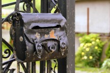 Postilaatikko metallinen